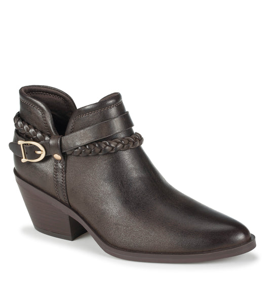 Daisie - Dark Brown - Hero