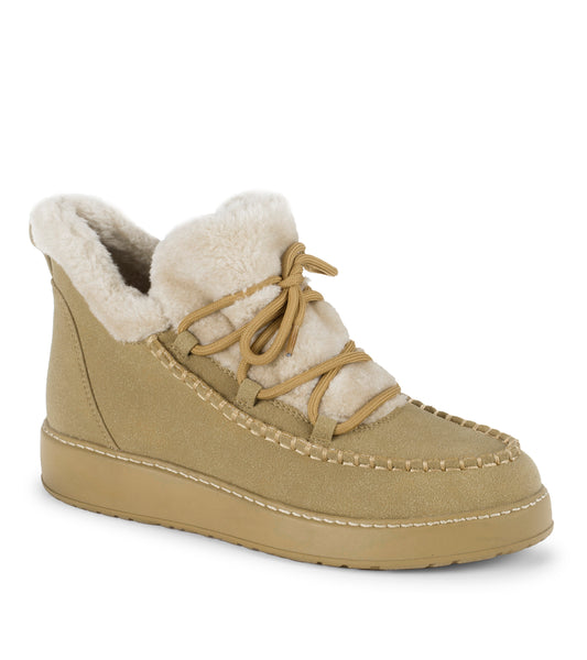 Faelyn - Whiskey - Hero