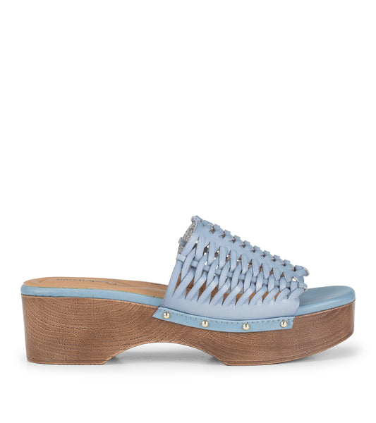 Helenna - Island Blue - Outside