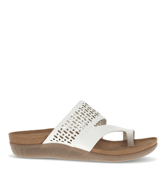 Juny - White - Outside