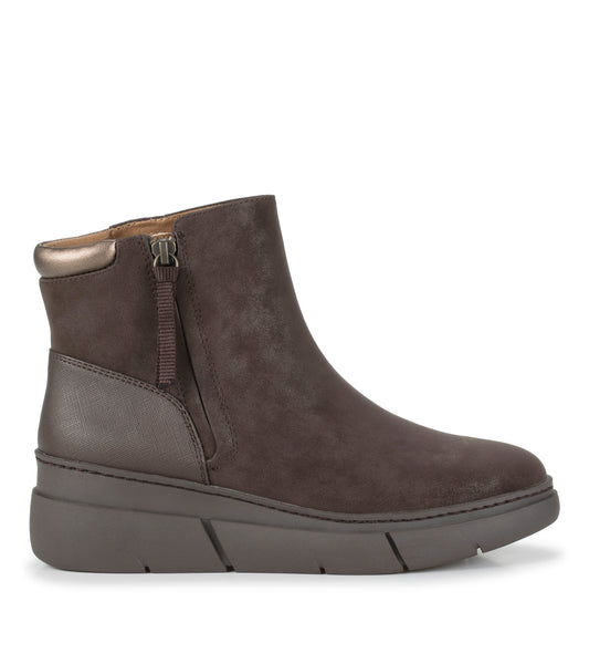 Lakelyn - Dark Brown - Outside