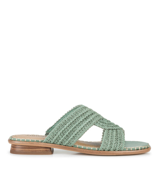 Navene - Sage - Outside