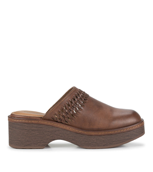 Sandy - Brush Brown/Brown - Outside