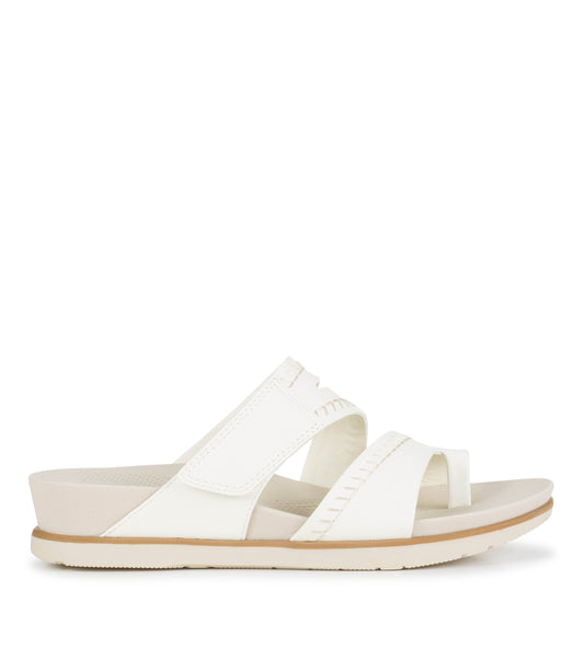 Shaya - Off White - Outside
