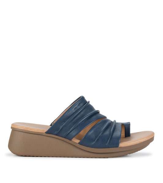 Venus - Dark Navy - Outside