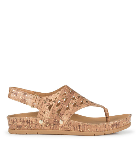 Winika - Natural - Outside