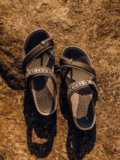 Mega_Menu_sandals_1161da21-c4d0-4135-8788-531775061a92.jpg