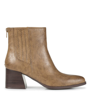 Biana - Saddle - Outside