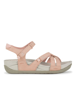 Danny - Rouge - Outside