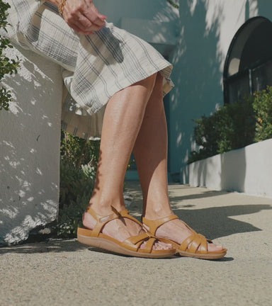 Jaxen Sandal