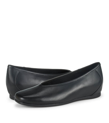 Ryalie - Black Smooth - Hero Pair