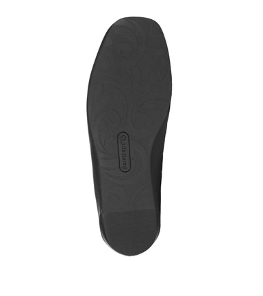 Ryalie Studded - Black - Sole