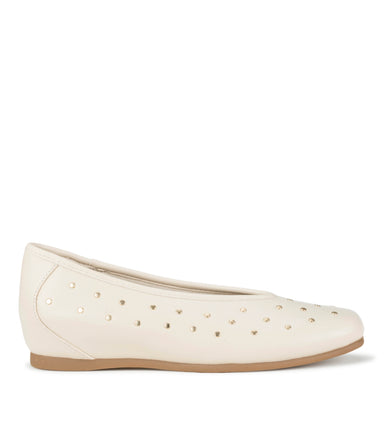 Ryalie Studded - Cream - Outside