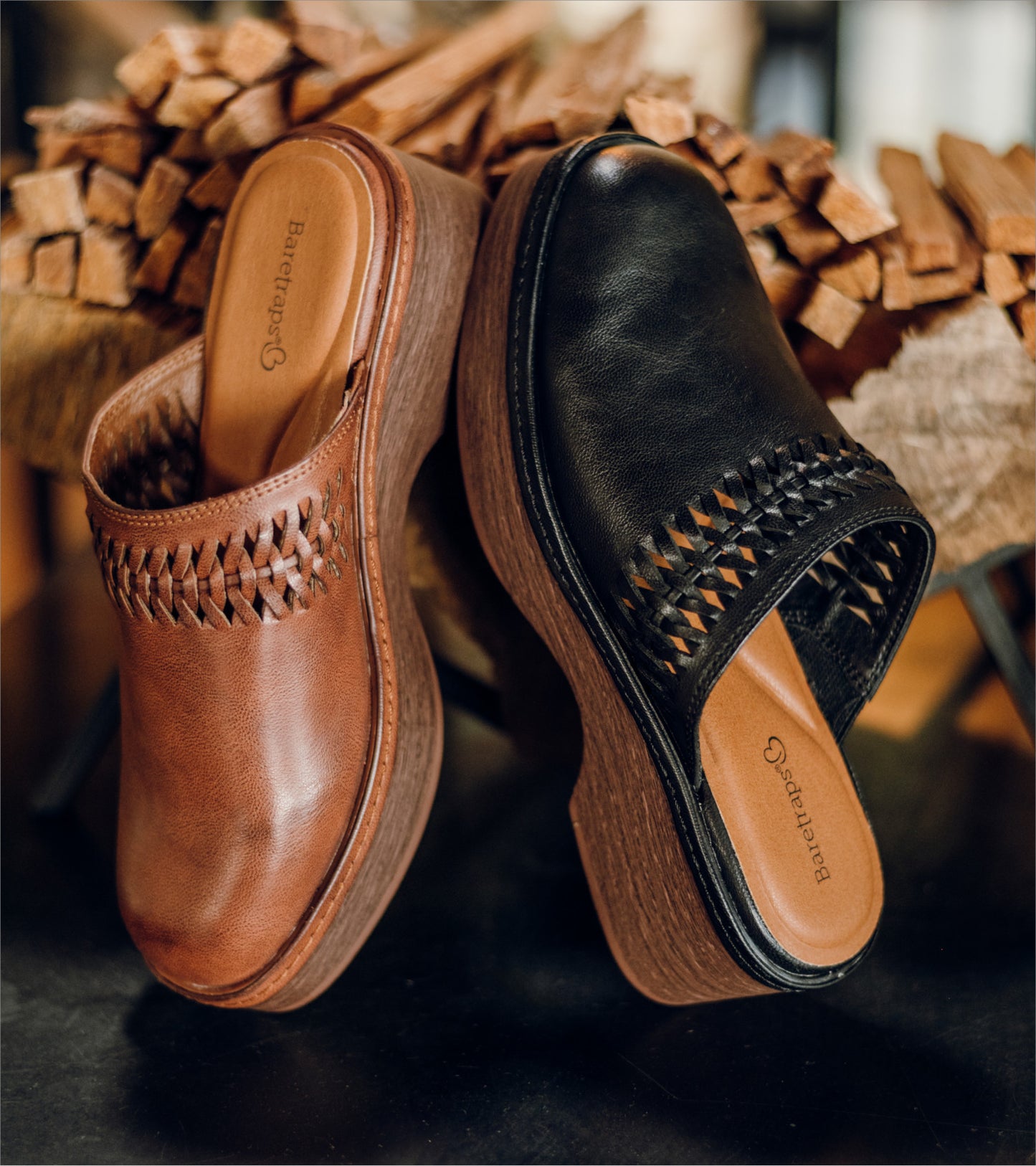 Sandy - Black - Lifestyle Image