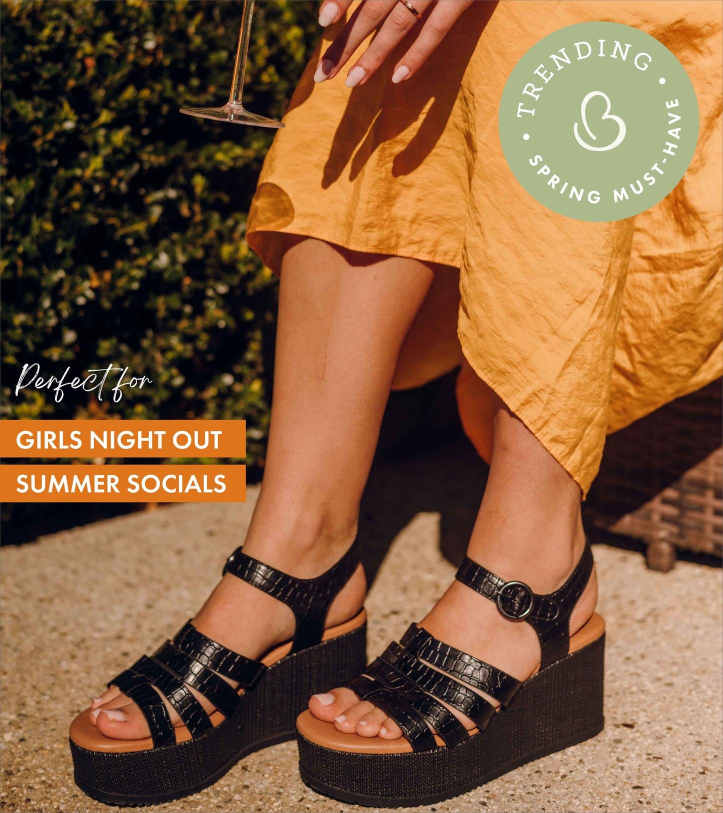 Savannah Wedge Sandal Black Baretraps