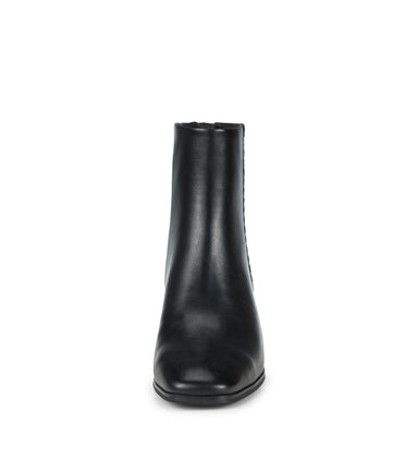 Wakely - Black - Front