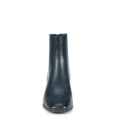 Wakely - Dark Navy - Front