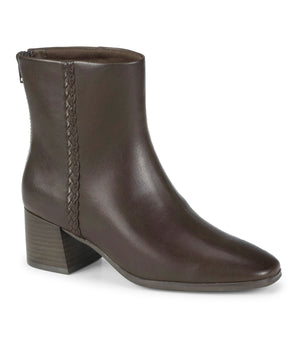 Wakely - Dark Brown - Hero
