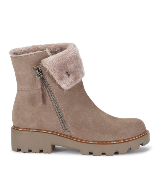 Wyoming - Taupe Suede - Outside